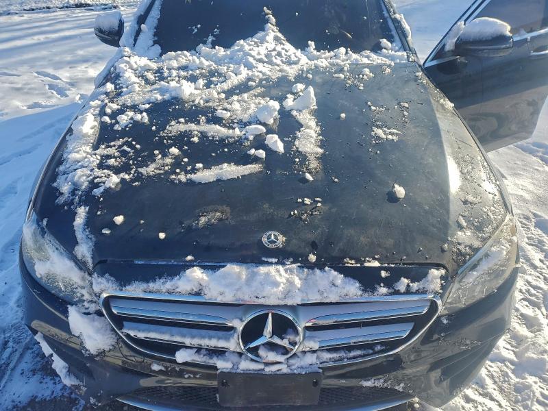 96600045 :رقم المزاد ، WDDZF4KB0JA338043 vin ، 2018 Mercedes-benz E مزاد بيع