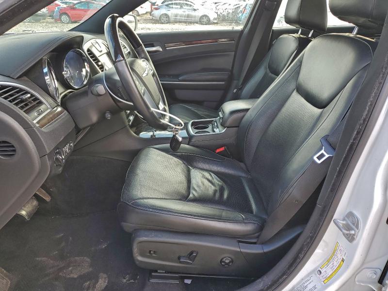 94259535 :رقم المزاد ، 2C3CCAET0CH283842 vin ، 2012 Chrysler 300c مزاد بيع