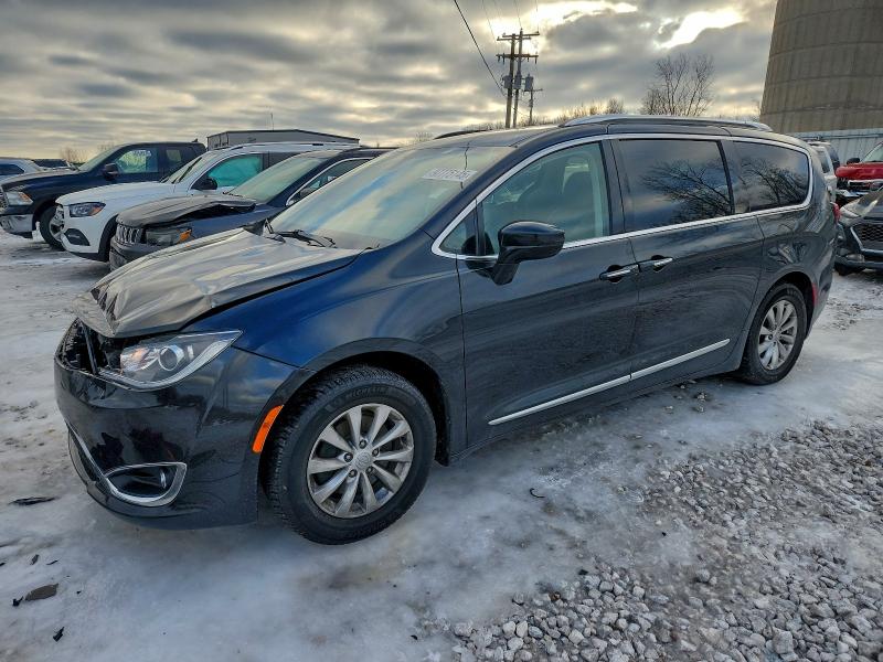 Aukcja sprzedaży 2018 Chrysler Pacifica, vin: 2C4RC1EG5JR228495, numer aukcji: 97775145