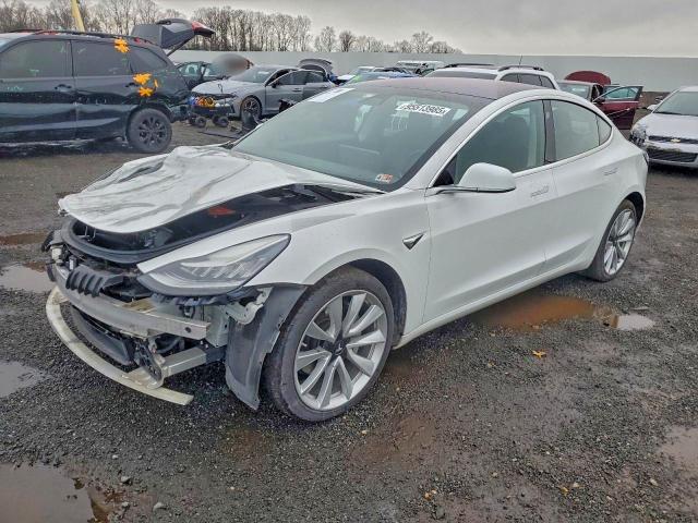 2018 Tesla Model 3 მანქანა იყიდება აუქციონზე, vin: 5YJ3E1EA0JF015686, აუქციონის ნომერი: 95513985