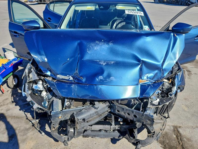 97656915 :رقم المزاد ، 3MZBN1V79HM124196 vin ، 2017 Mazda 3 مزاد بيع