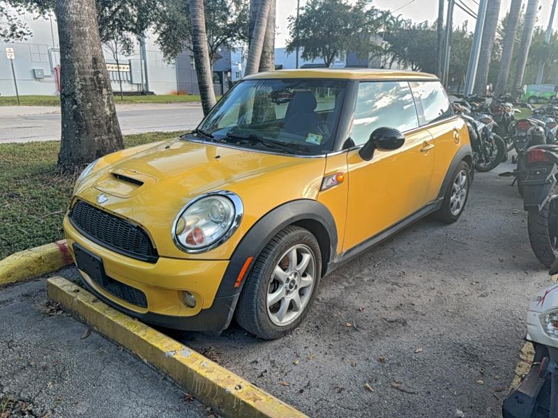 95758665 :رقم المزاد ، WMWMF73537TT86015 vin ، 2007 Mini Cooper S مزاد بيع