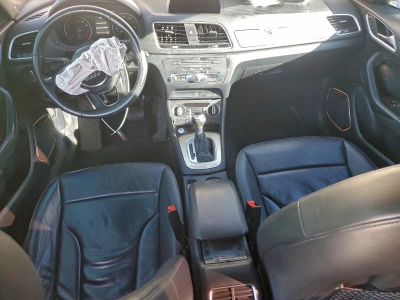 97575755 :رقم المزاد ، WA1JCCFS0JR030984 vin ، 2018 Audi Q3 مزاد بيع