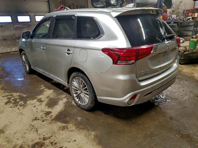 Продажа на аукционе авто 2022 Mitsubishi Outlander, vin: JA4J2VA71NZ611739, номер лота: 97181095