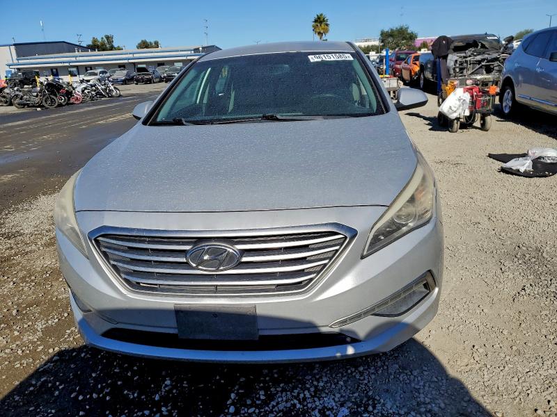 96151585 :رقم المزاد ، 5NPE24AF2FH010373 vin ، 2015 Hyundai Sonata Se مزاد بيع