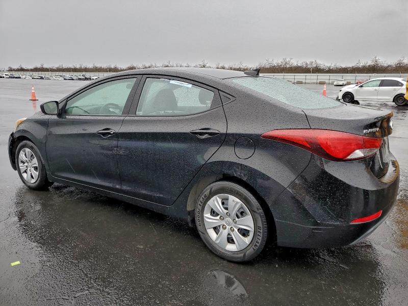 2016 Hyundai Elantra Se მანქანა იყიდება აუქციონზე, vin: 5NPDH4AE3GH711121, აუქციონის ნომერი: 98563565