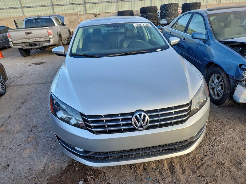 2012 Volkswagen Passat მანქანა იყიდება აუქციონზე, vin: 1VWCM7A37CC021575, აუქციონის ნომერი: 53188326