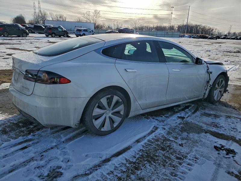 Продажа на аукционе авто 2021 Tesla Model S, vin: 5YJSA1E2XMF422838, номер лота: 96114865