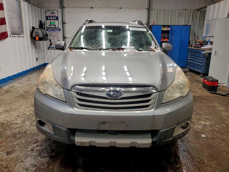 95680015 :رقم المزاد ، 4S4BRBKC9B3334493 vin ، 2011 Subaru Outback 2. مزاد بيع