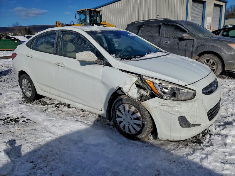 96031225 :رقم المزاد ، KMHCT4AE4FU905487 vin ، 2015 Hyundai Accent مزاد بيع