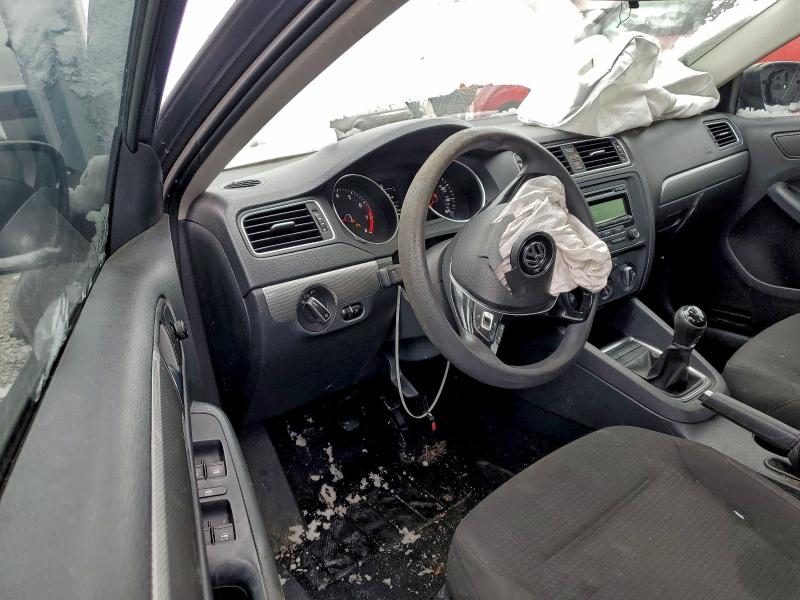 95532945 :رقم المزاد ، 3VWB07AJ5FM285032 vin ، 2015 Volkswagen Jetta مزاد بيع