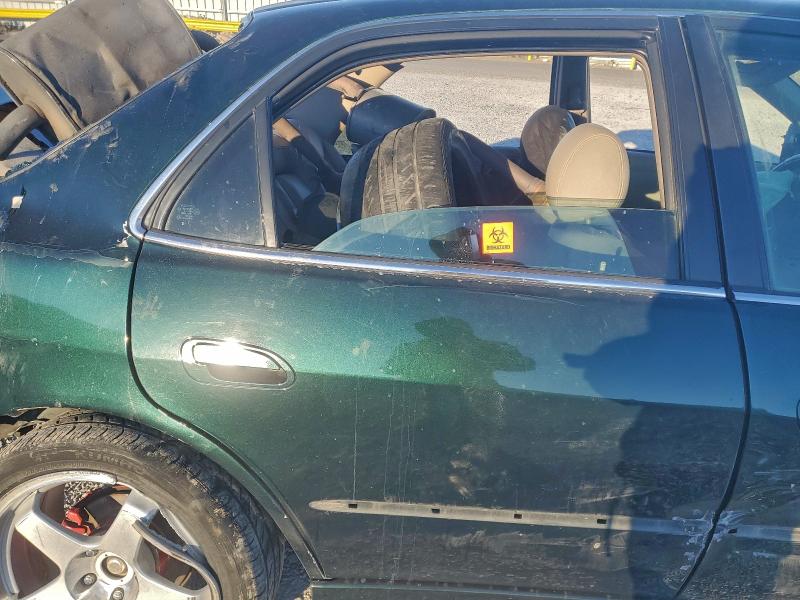 2000 Honda Accord მანქანა იყიდება აუქციონზე, vin: 1HGCG1652YA099557, აუქციონის ნომერი: 95198555