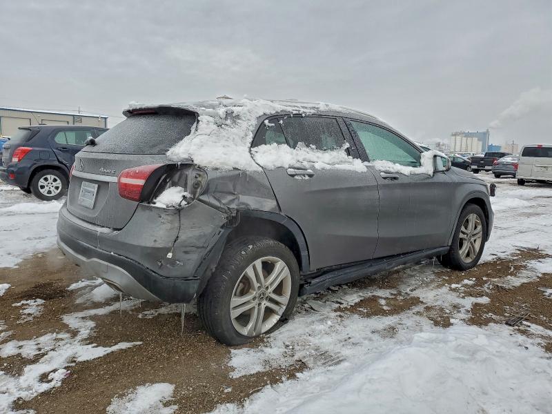 2020 Mercedes-benz Gla მანქანა იყიდება აუქციონზე, vin: WDCTG4GB4LJ680646, აუქციონის ნომერი: 94899135