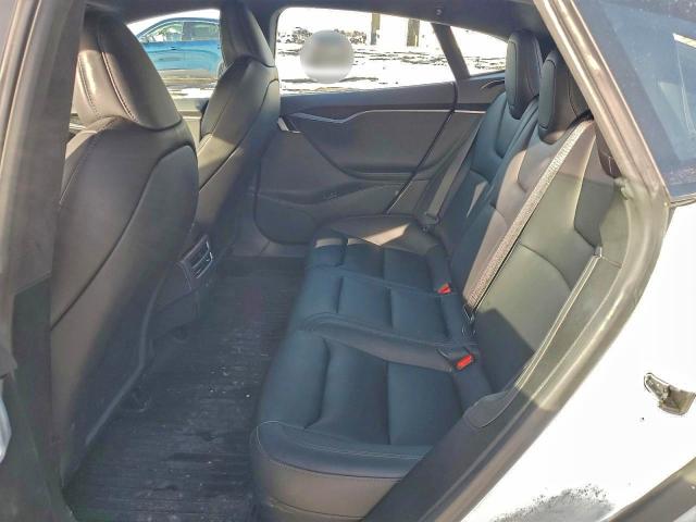 Продажа на аукционе авто 2021 Tesla Model S, vin: 5YJSA1E2XMF422838, номер лота: 96114865
