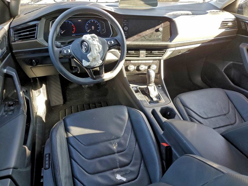 93900355 :رقم المزاد ، 3VWG57BU9MM068970 vin ، 2021 Volkswagen Jetta مزاد بيع