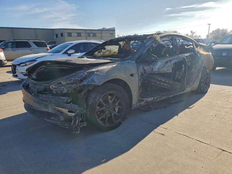 2018 Tesla Model 3 მანქანა იყიდება აუქციონზე, vin: 5YJ3E1EA6JF025803, აუქციონის ნომერი: 85498045