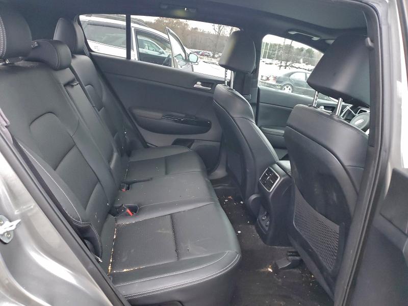 2021 Kia Sportage მანქანა იყიდება აუქციონზე, vin: KNDP63AC8M7855923, აუქციონის ნომერი: 94255885