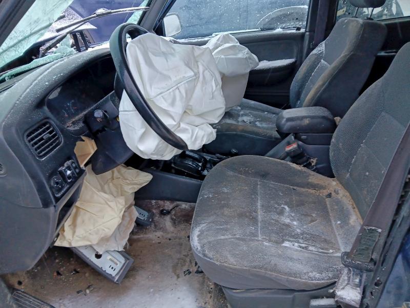 97456685 :رقم المزاد ، KNDJA723325153317 vin ، 2002 Kia Sportage مزاد بيع