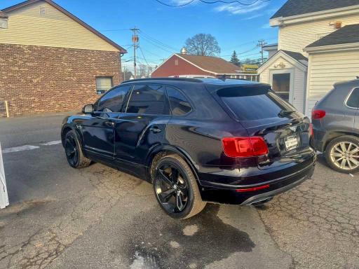96405285 :رقم المزاد ، SJAAC2ZV4HC016056 vin ، 2017 Bentley Bentayga مزاد بيع