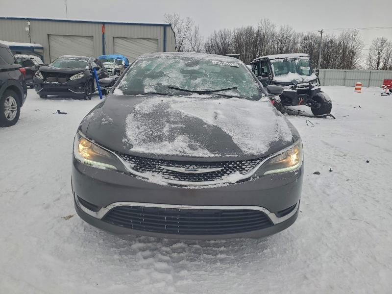 95995125 :رقم المزاد ، 1C3CCCAB9FN726929 vin ، 2015 Chrysler 200 Limite مزاد بيع