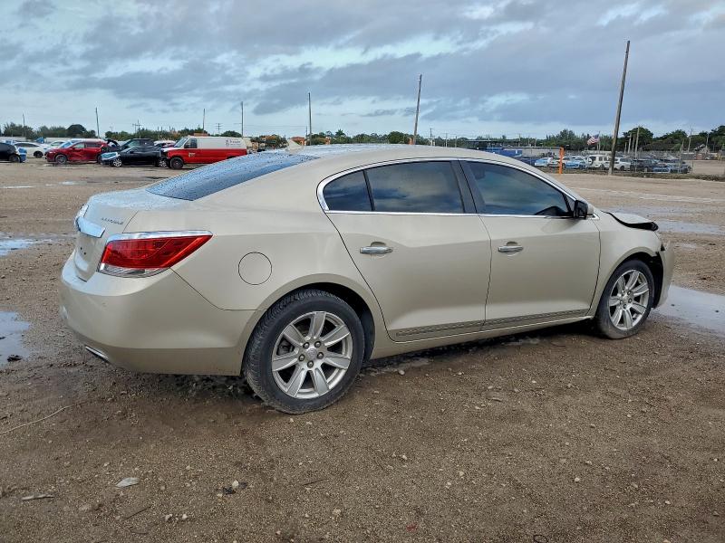 96901225 :رقم المزاد ، 1G4GC5E38DF213220 vin ، 2013 Buick Lacrosse مزاد بيع