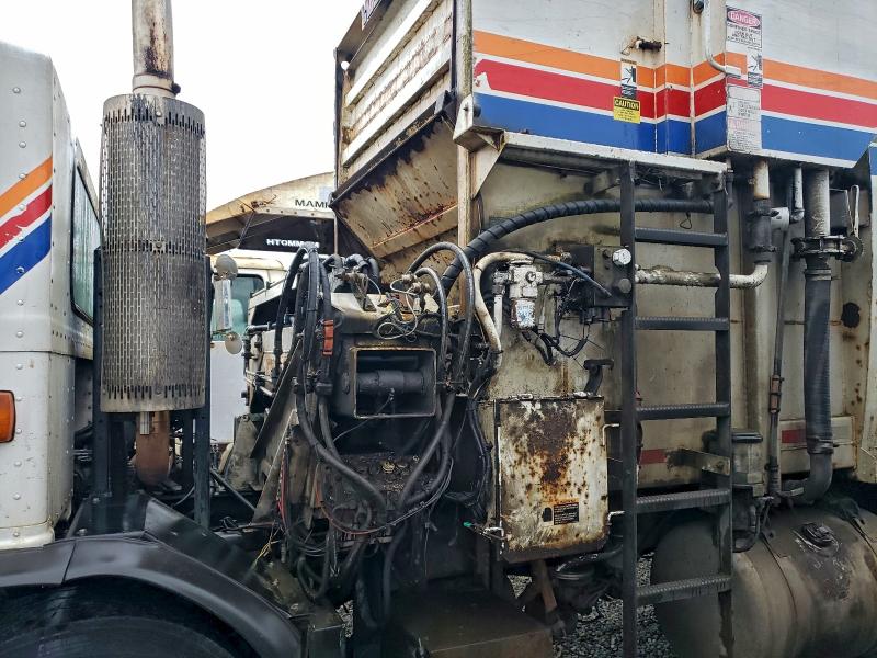 2006 Peterbilt 320 მანქანა იყიდება აუქციონზე, vin: 1NPZLD9X46D716710, აუქციონის ნომერი: 97034695