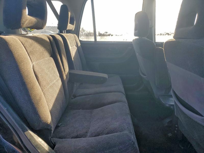 2000 Honda Cr-v მანქანა იყიდება აუქციონზე, vin: JHLRD2846YC003755, აუქციონის ნომერი: 96838605