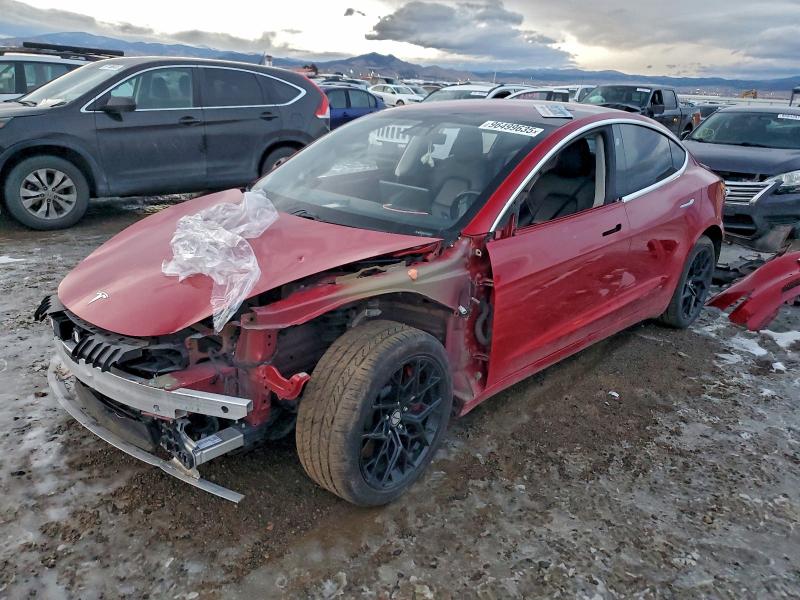 96499635 :رقم المزاد ، 5YJ3E1EB7JF072850 vin ، 2018 Tesla Model 3 مزاد بيع