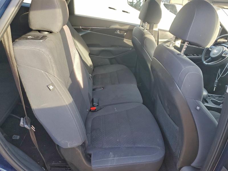98346275 :رقم المزاد ، 5XYPGDA50JG399404 vin ، 2018 Kia Sorento Lx مزاد بيع