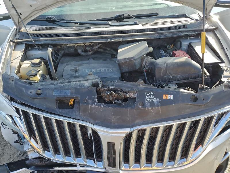 Продаж на аукціоні авто 2014 Lincoln Mkx, vin: 2LMDJ6JKXEBL06386, номер лоту: 98255405