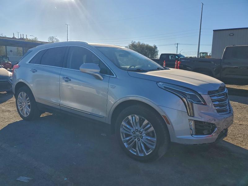 96721445 :رقم المزاد ، 1GYKNERS2KZ237318 vin ، 2019 Cadillac Xt5 Premiu مزاد بيع