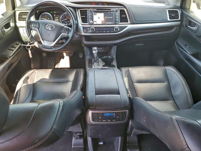 Продажа на аукционе авто 2019 Toyota Highlander, vin: 5TDKZRFH9KS565234, номер лота: 94976645
