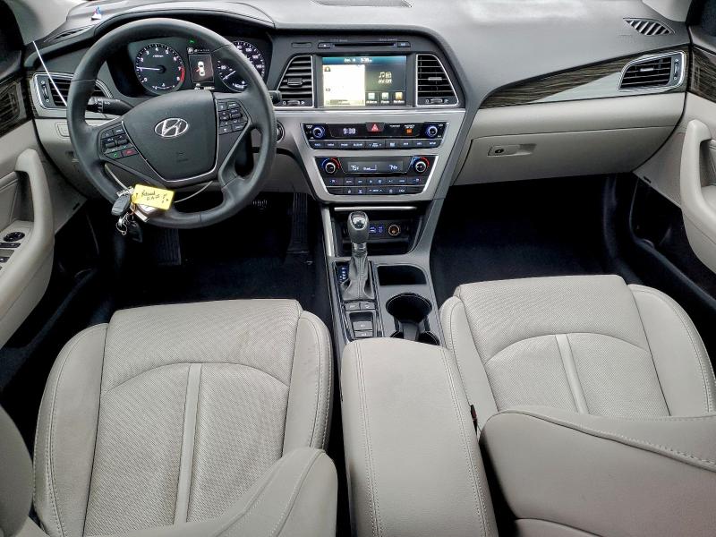 2016 Hyundai Sonata Spo მანქანა იყიდება აუქციონზე, vin: 5NPE34AF2GH321591, აუქციონის ნომერი: 96272505