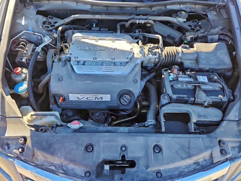 97112205 :رقم المزاد ، 1HGCP3F86BA004396 vin ، 2011 Honda Accord مزاد بيع