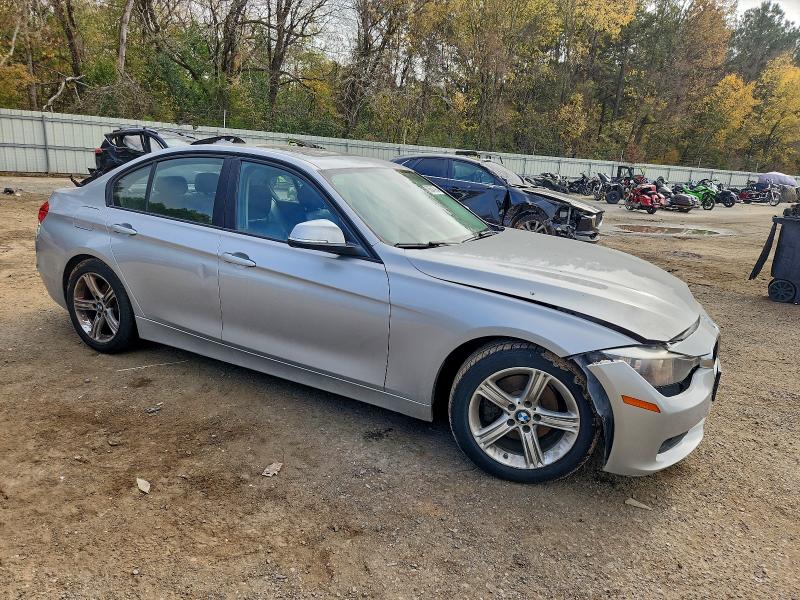 96343965 :رقم المزاد ، WBA3A5C55DF359701 vin ، 2013 Bmw 328 مزاد بيع
