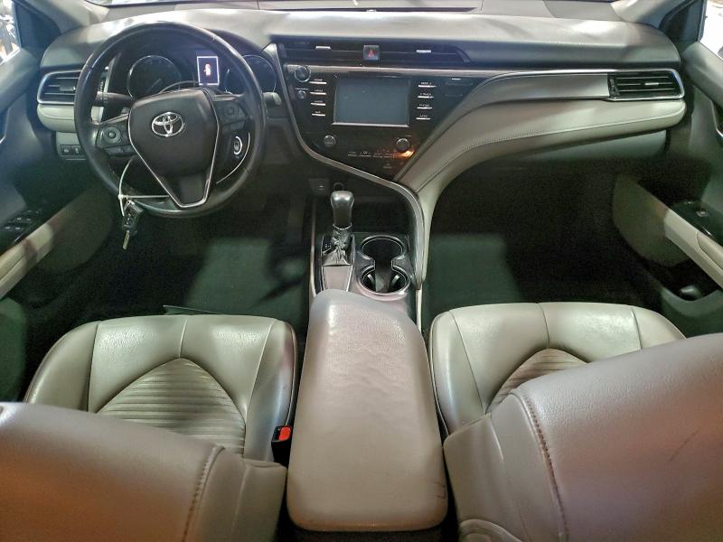 96549635 :رقم المزاد ، 4T1B11HK4KU805492 vin ، 2019 Toyota Camry مزاد بيع