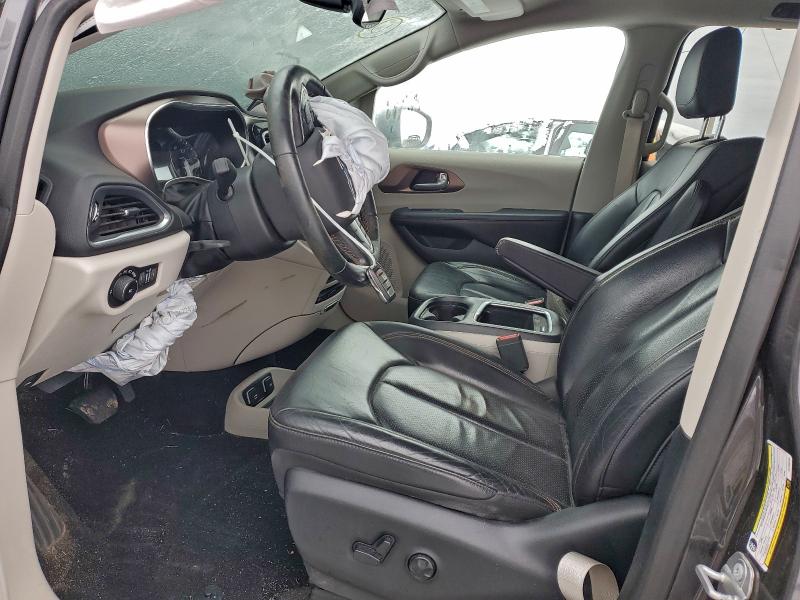 Продаж на аукціоні авто 2018 Chrysler Pacifica, vin: 2C4RC1EG2JR198453, номер лоту: 89796295