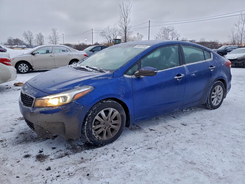 2017 Kia Forte მანქანა იყიდება აუქციონზე, vin: 3KPFL4A83HE004656, აუქციონის ნომერი: 94697845