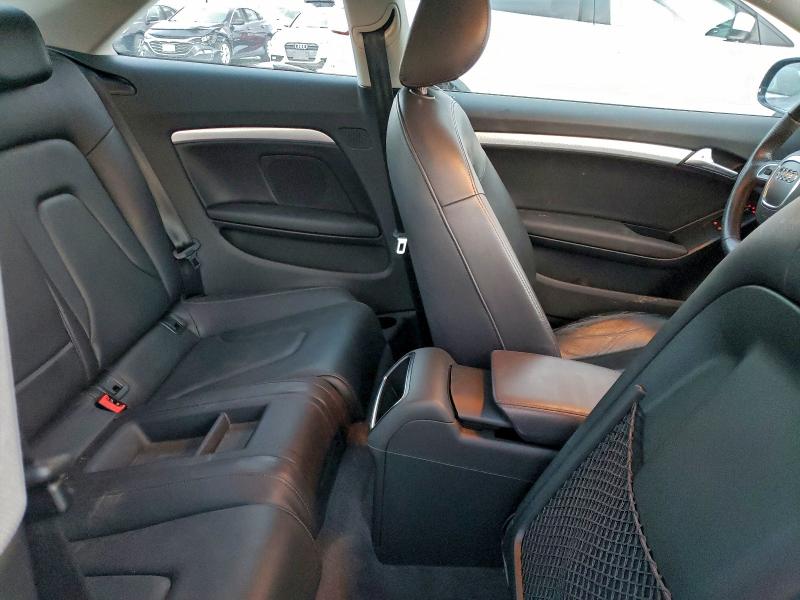 2011 Audi A5 Premium მანქანა იყიდება აუქციონზე, vin: WAUCFAFR0BA062516, აუქციონის ნომერი: 96182555