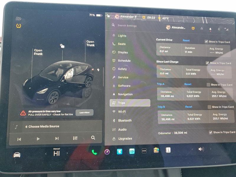 Продажа на аукционе авто 2024 Tesla Model Y, vin: 7SAYGDED8RF230355, номер лота: 93066925