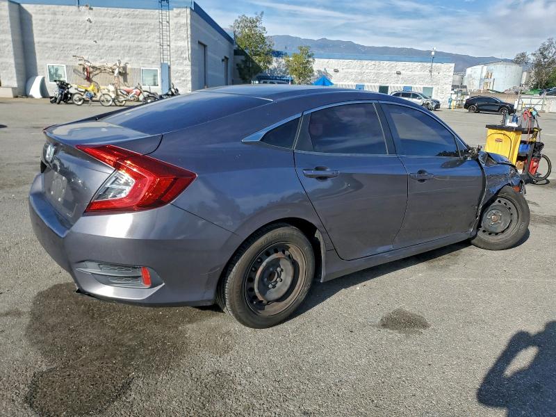 Продаж на аукціоні авто 2019 Honda Civic, vin: 19XFC2F61KE203059, номер лоту: 94642655