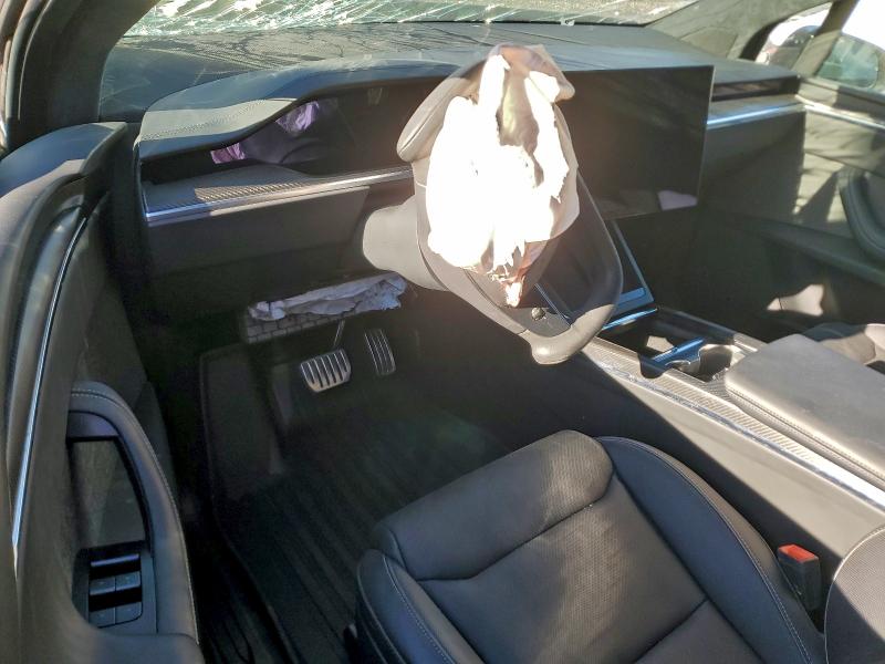96998405 :رقم المزاد ، 7SAXCBE60RF438677 vin ، 2024 Tesla X مزاد بيع