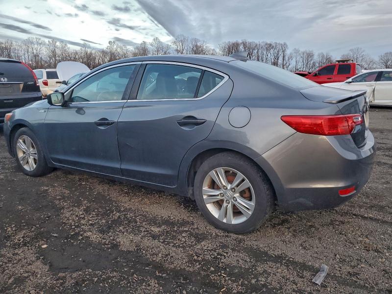 92349785 :رقم المزاد ، 19VDE3F70DE000045 vin ، 2013 Acura Ilx مزاد بيع