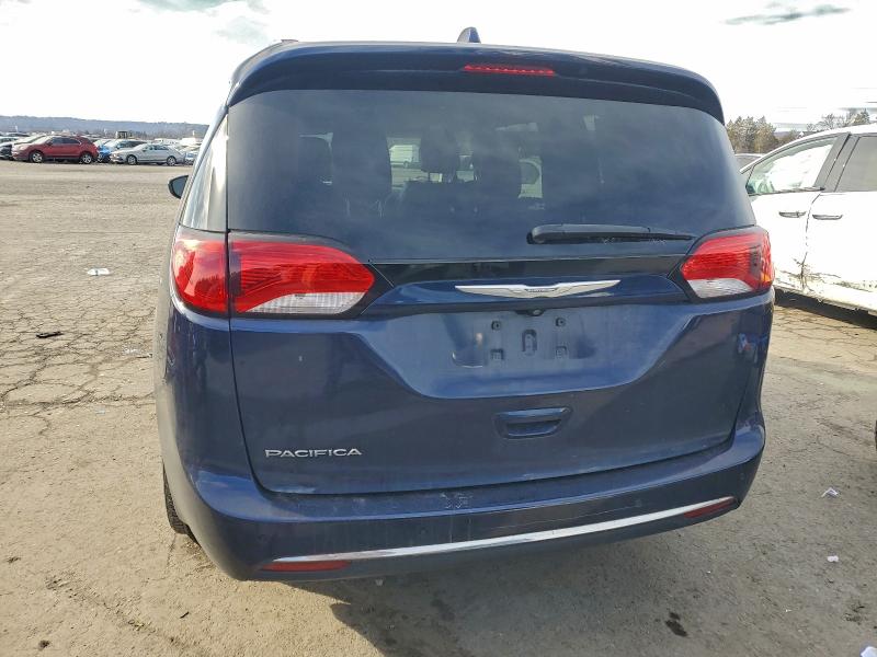 Продажа на аукционе авто 2017 Chrysler Pacifica, vin: 2C4RC1EGXHR653009, номер лота: 96309125