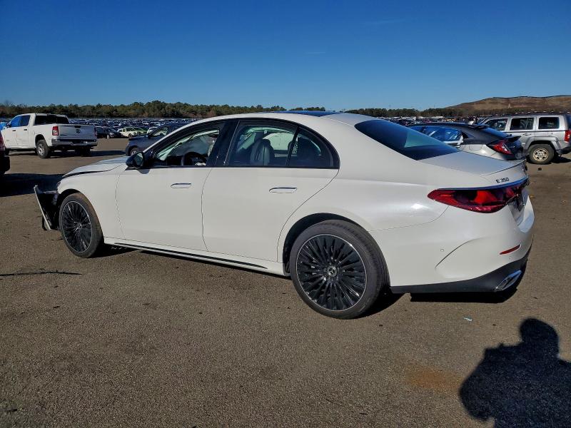 Aukcja sprzedaży 2024 Mercedes-benz E, vin: W1KLF4HB1RA029917, numer aukcji: 95547855