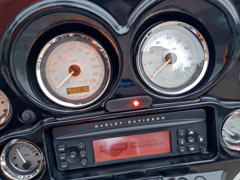 2013 Harley-davidson Flhx მანქანა იყიდება აუქციონზე, vin: 1HD1KBM13DB628818, აუქციონის ნომერი: 97591135