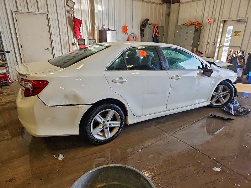 96669945 :رقم المزاد ، 4T1BF1FK1EU325600 vin ، 2014 Toyota Camry مزاد بيع