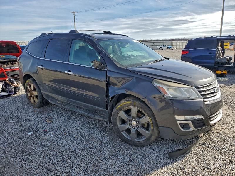 Продаж на аукціоні авто 2017 Chevrolet Traverse, vin: 1GNKRHKD3HJ308872, номер лоту: 97996765