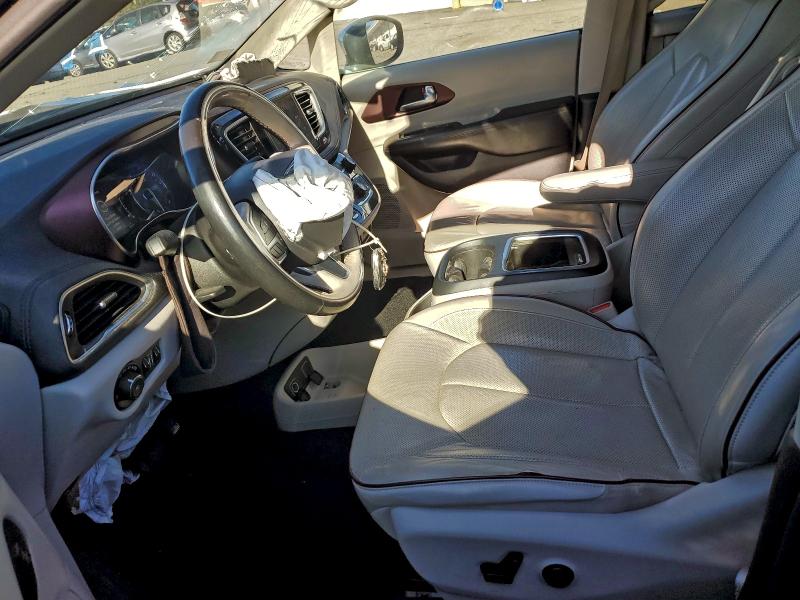 95637895 :رقم المزاد ، 2C4RC1GGXLR285713 vin ، 2020 Chrysler Pacifica مزاد بيع