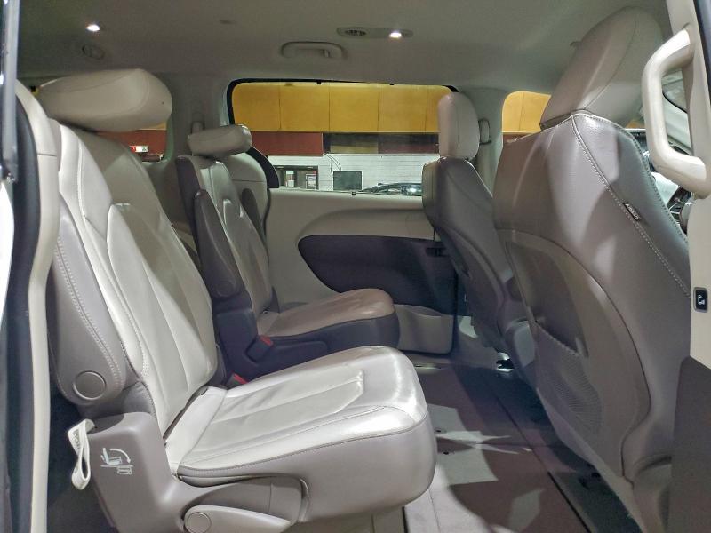 Продажа на аукционе авто 2017 Chrysler Pacifica, vin: 2C4RC1BG1HR610912, номер лота: 95404135